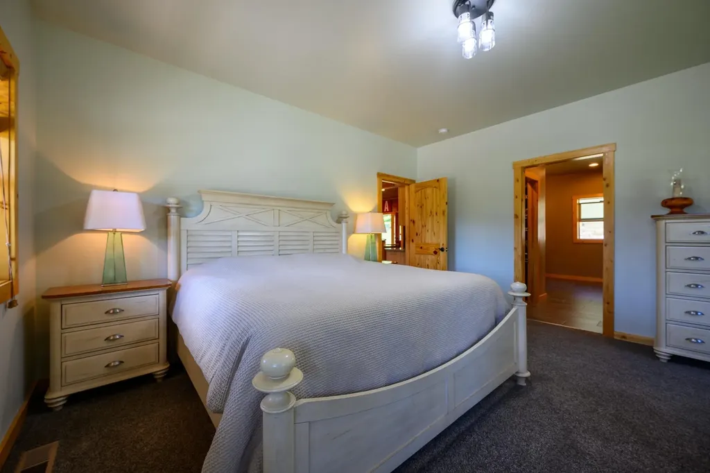 548 Spruce Hollow Trail Kalispell MT 59901
