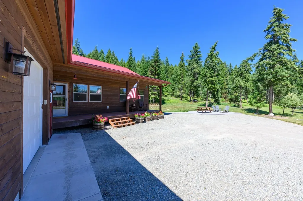 548 Spruce Hollow Trail Kalispell MT 59901