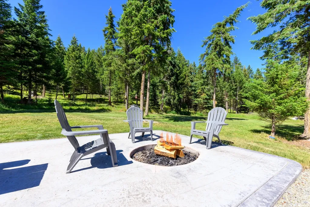 548 Spruce Hollow Trail Kalispell MT 59901