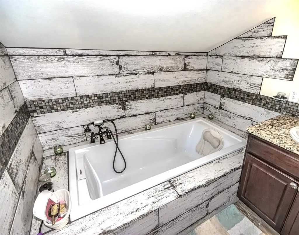 500 1st Avenue E Eureka MT 59917