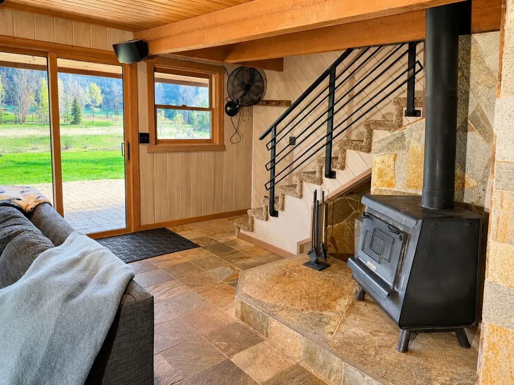623 Delrey Road Whitefish MT 59937