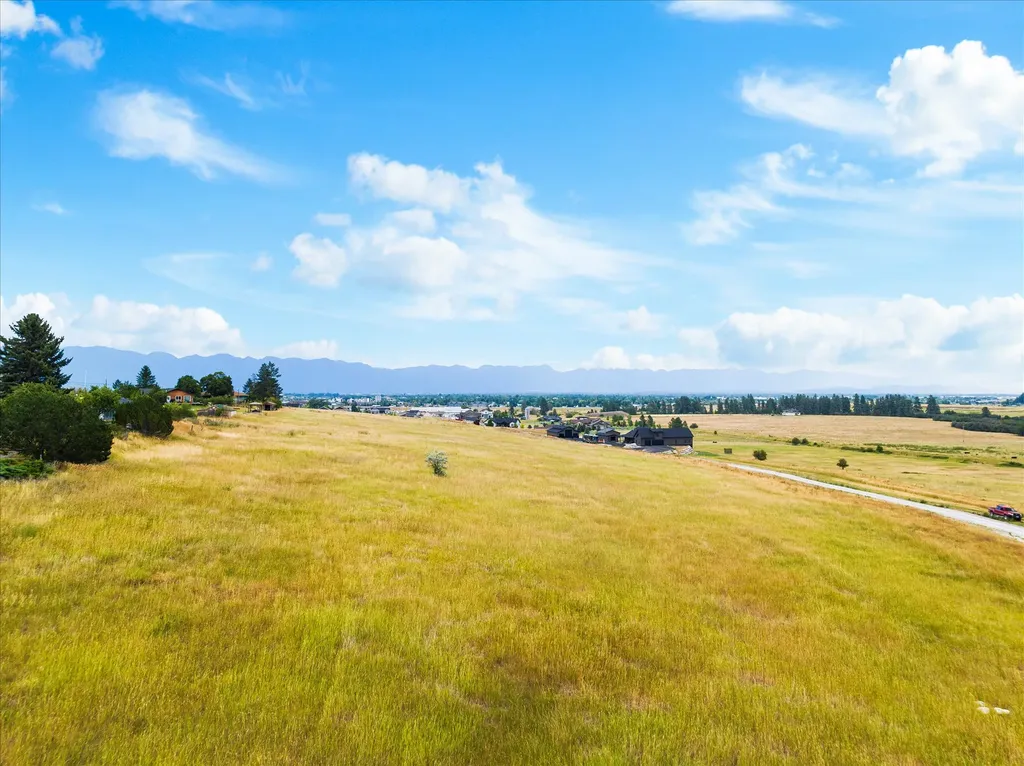 1770 Us Highway 2 W Kalispell MT 59901