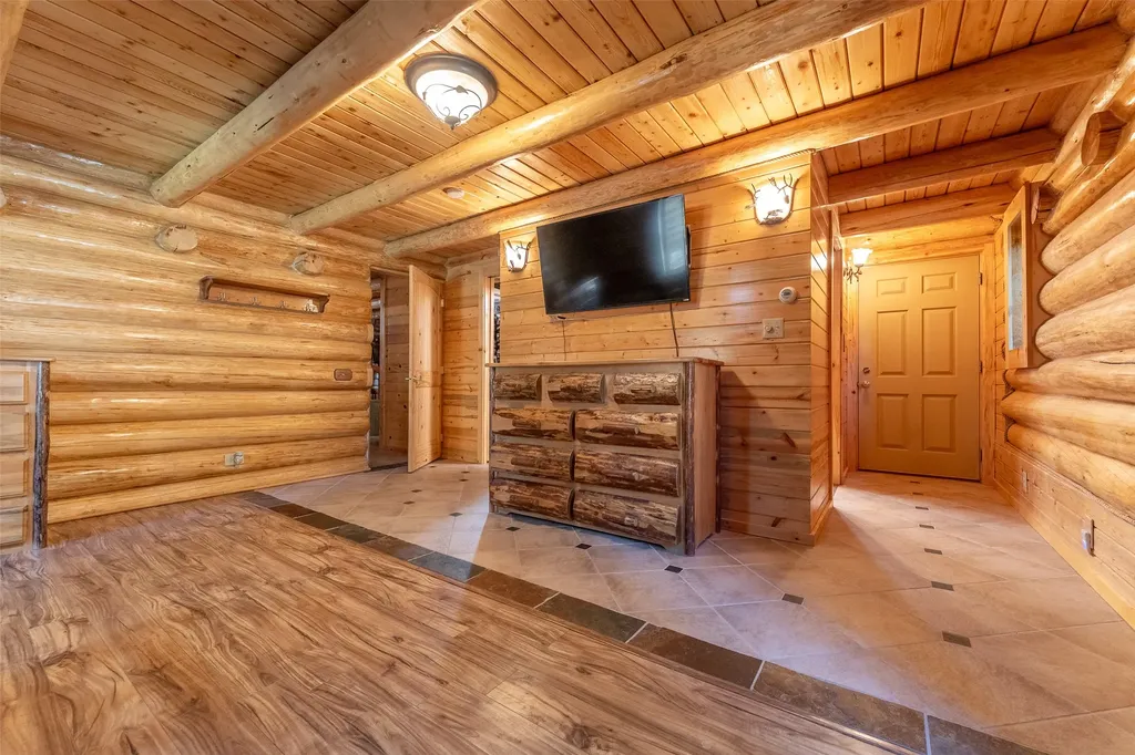 1760 Browns Meadow Road Kila MT 59920