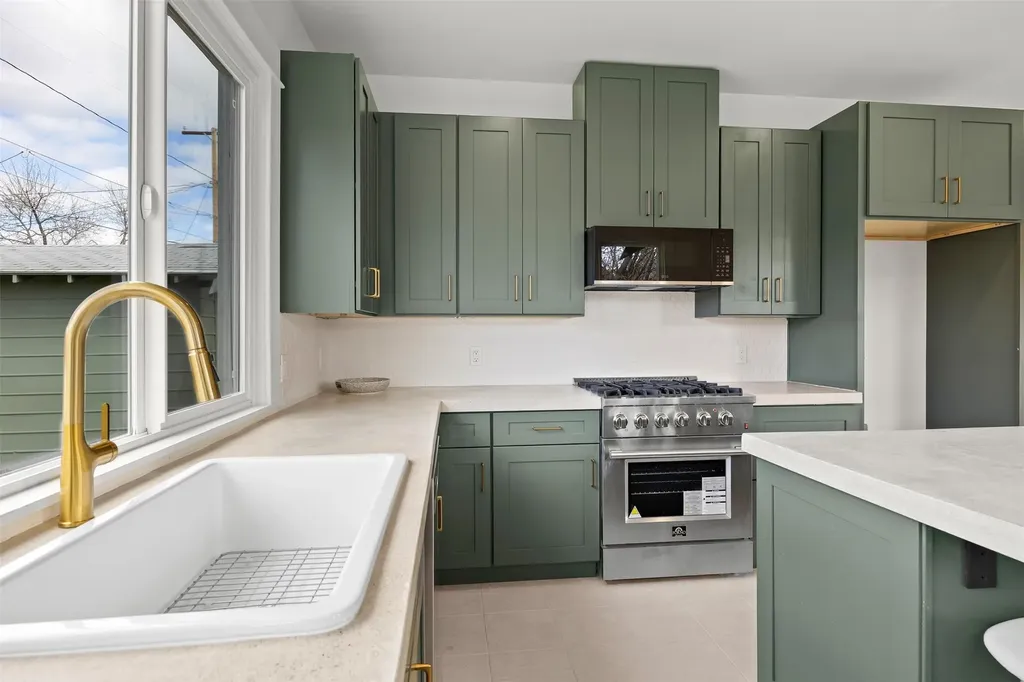 1809 Phillips Avenue Butte MT 59701