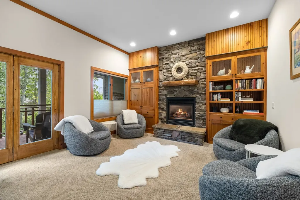 1750 E Lakeshore Drive Whitefish MT 59937
