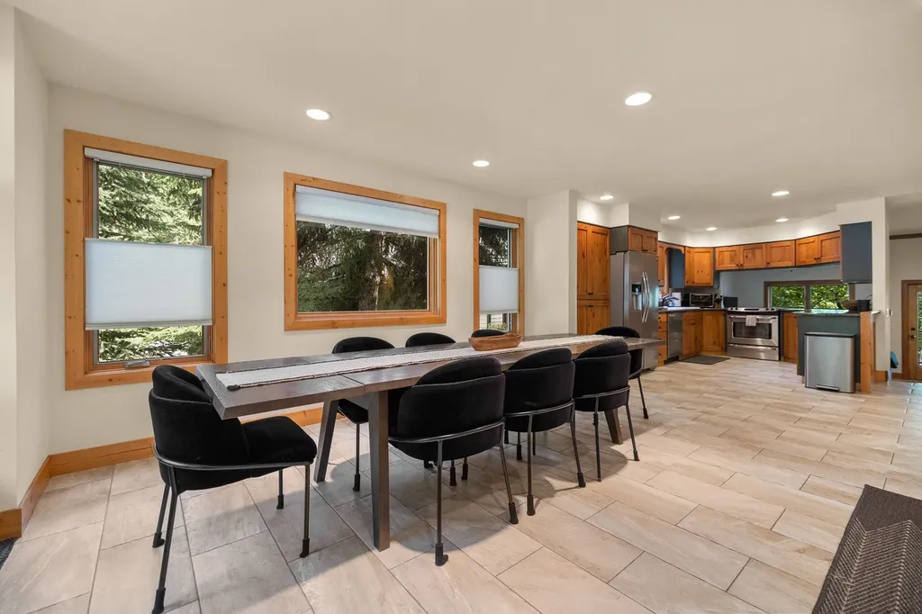 1750 E Lakeshore Drive Whitefish MT 59937