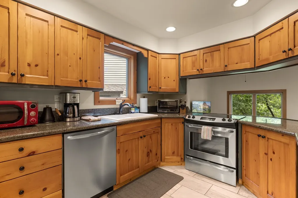1750 E Lakeshore Drive Whitefish MT 59937
