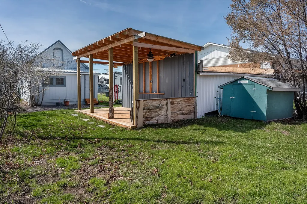 112 8th Avenue W Polson MT 59860