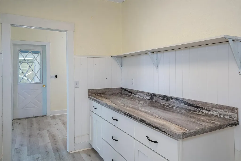 112 8th Avenue W Polson MT 59860