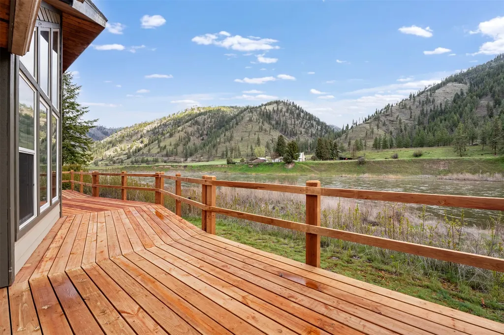 282 Clark Fork Drive Superior MT 59872