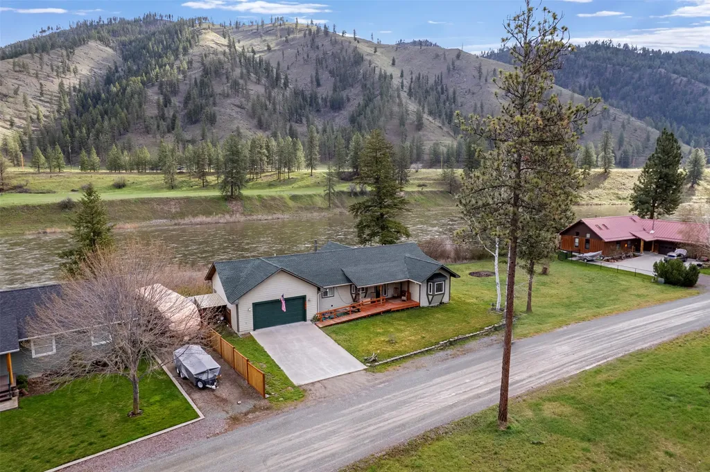 282 Clark Fork Drive Superior MT 59872