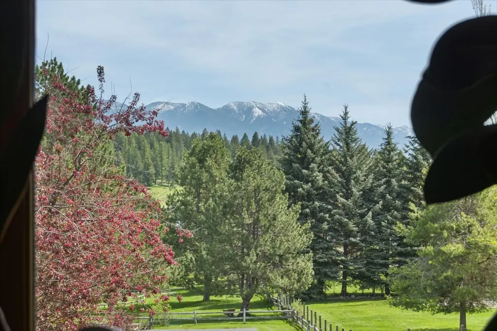 172 Mallard Loop Whitefish MT 59937