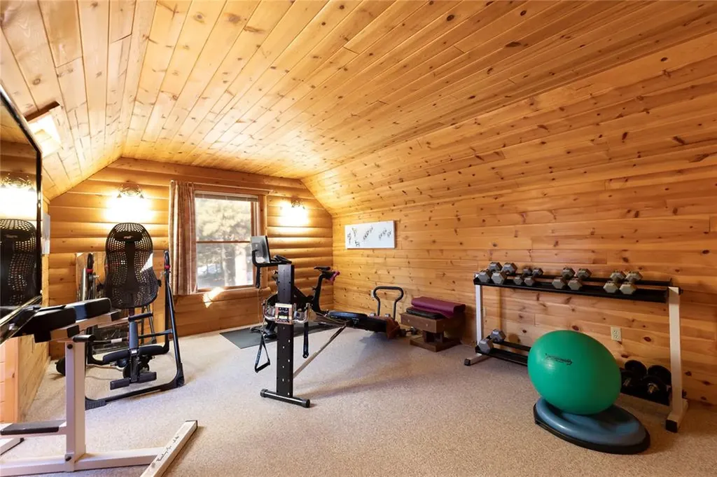 2532 Valley View Road Lincoln MT 59639