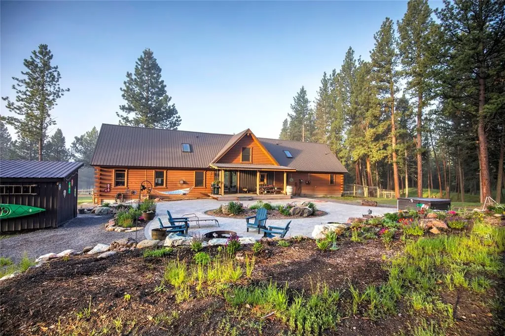 2532 Valley View Road Lincoln MT 59639