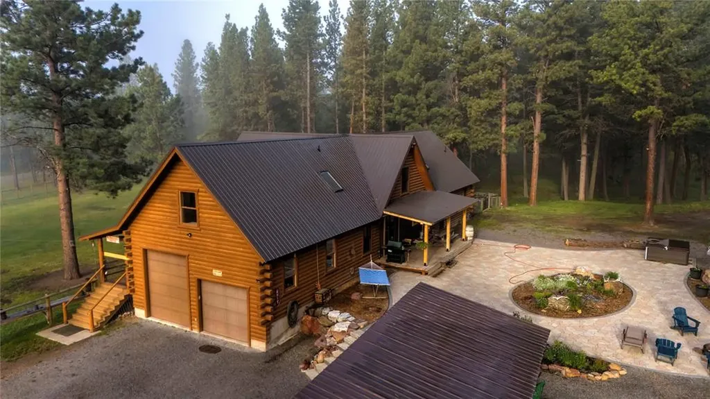 2532 Valley View Road Lincoln MT 59639