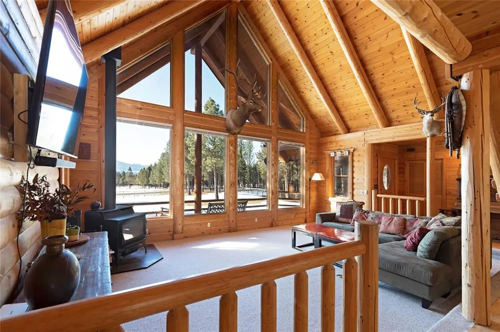 2532 Valley View Road Lincoln MT 59639