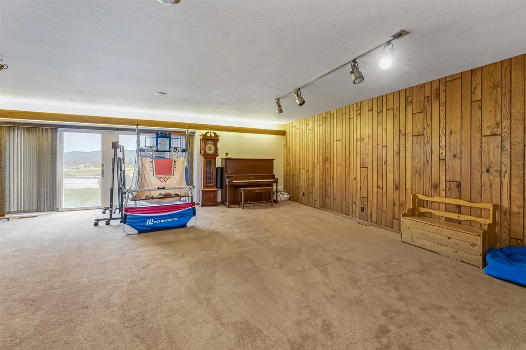 312 Crestview Road Kalispell MT 59901