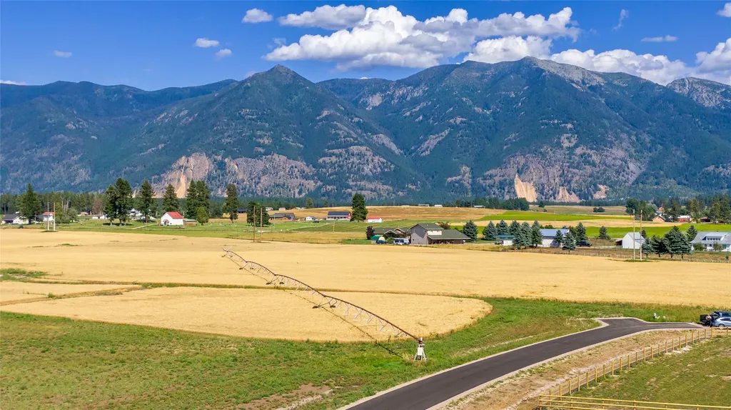 2053 Homestead Trail Columbia Falls MT 59912
