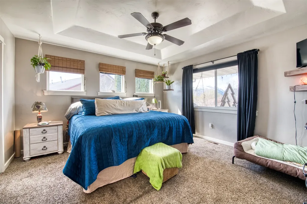 1084 Centennial Lane Corvallis MT 59828