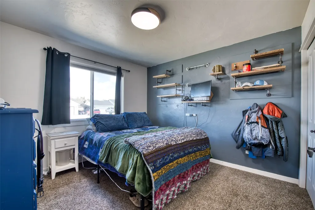 1084 Centennial Lane Corvallis MT 59828