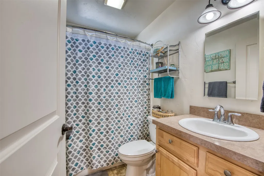 1084 Centennial Lane Corvallis MT 59828