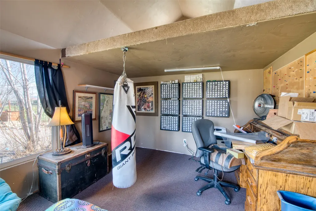 1084 Centennial Lane Corvallis MT 59828