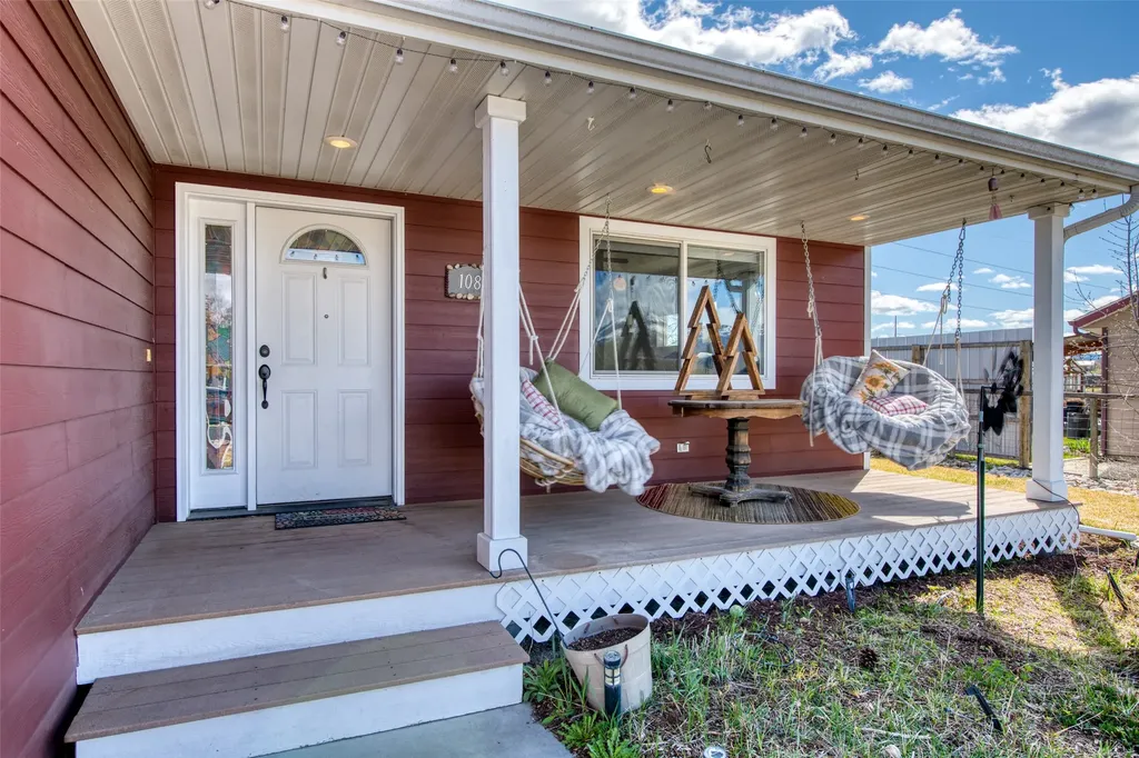 1084 Centennial Lane Corvallis MT 59828