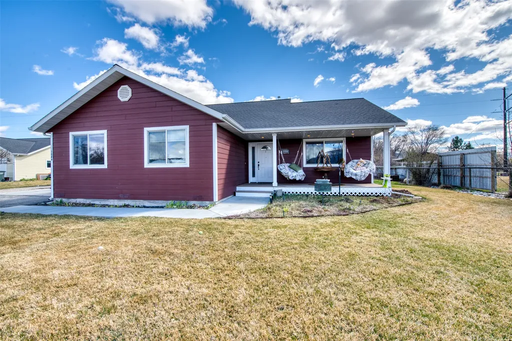1084 Centennial Lane Corvallis MT 59828