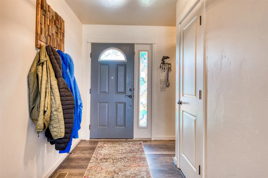 1084 Centennial Lane Corvallis MT 59828