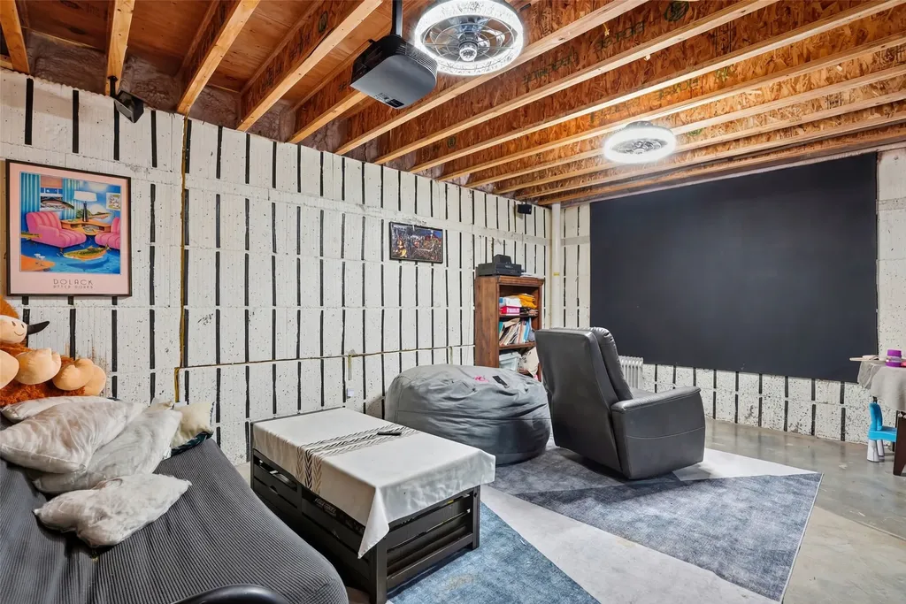223 E G Street Sula MT 59871