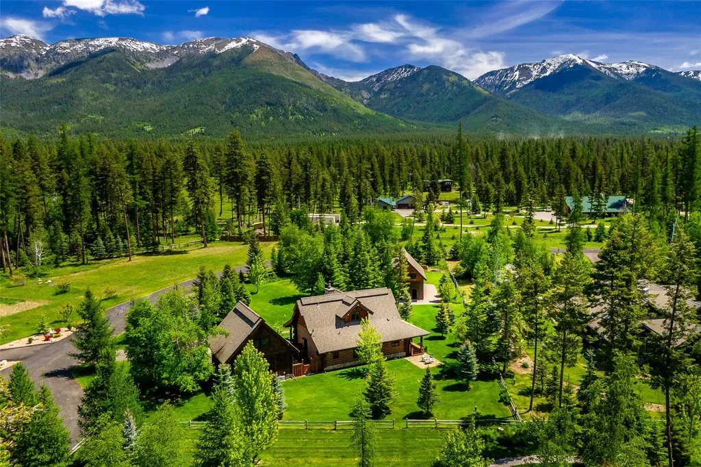 12284 Cygnet Way Bigfork MT 59911