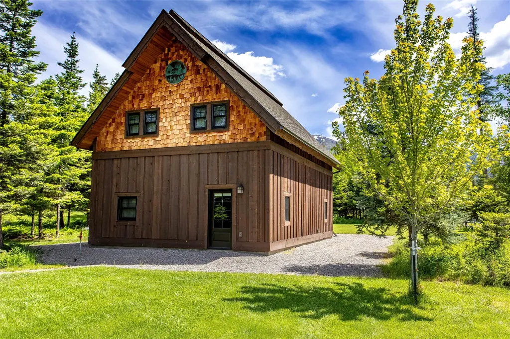 12284 Cygnet Way Bigfork MT 59911
