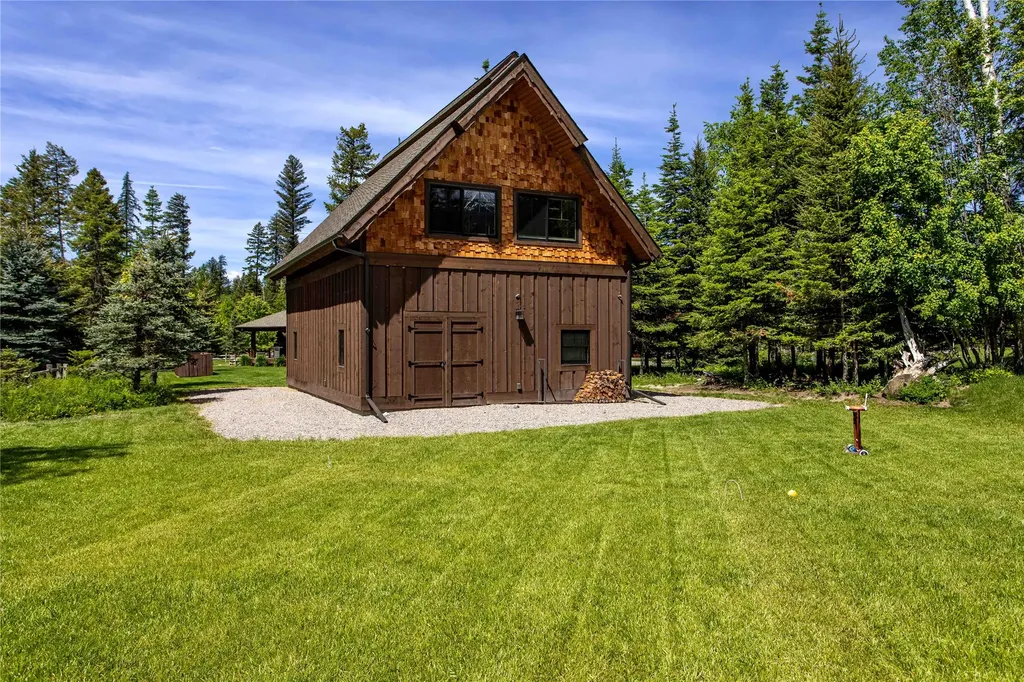 12284 Cygnet Way Bigfork MT 59911