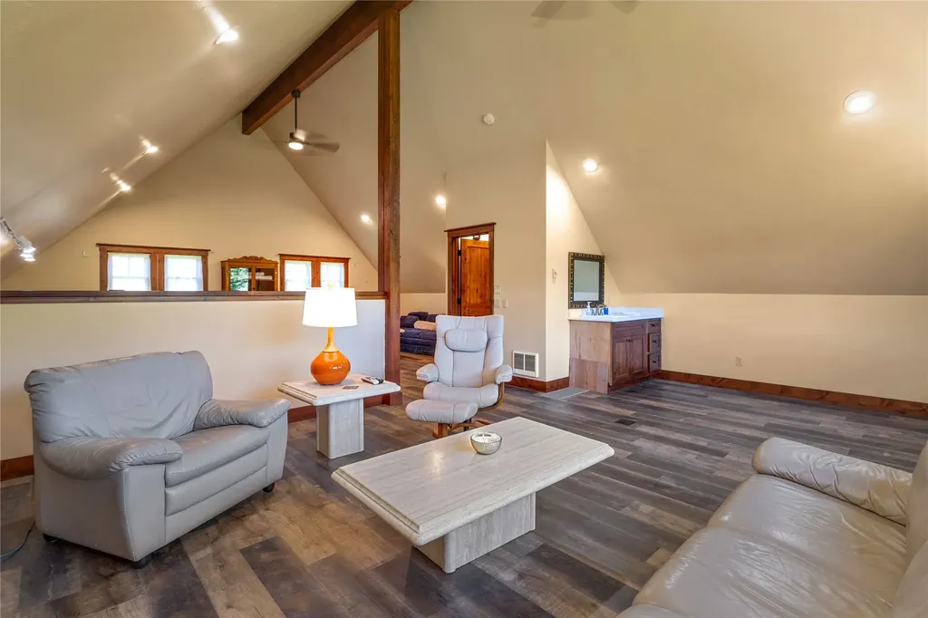 12284 Cygnet Way Bigfork MT 59911