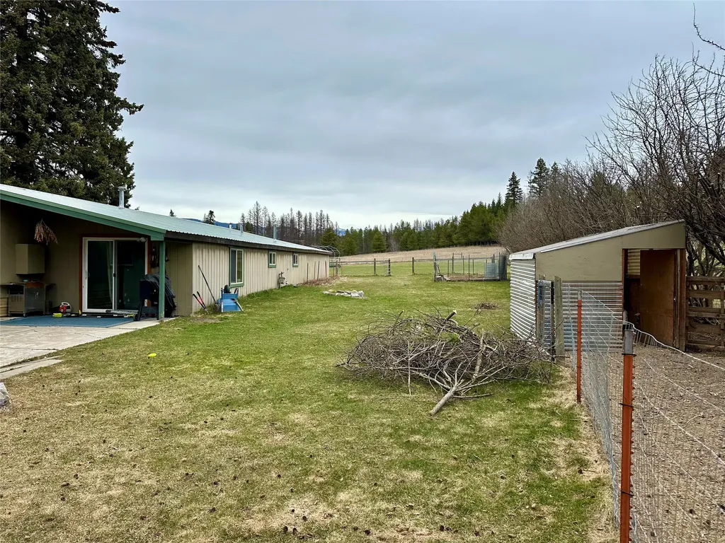 1605 Tamarack Lane Columbia Falls MT 59912