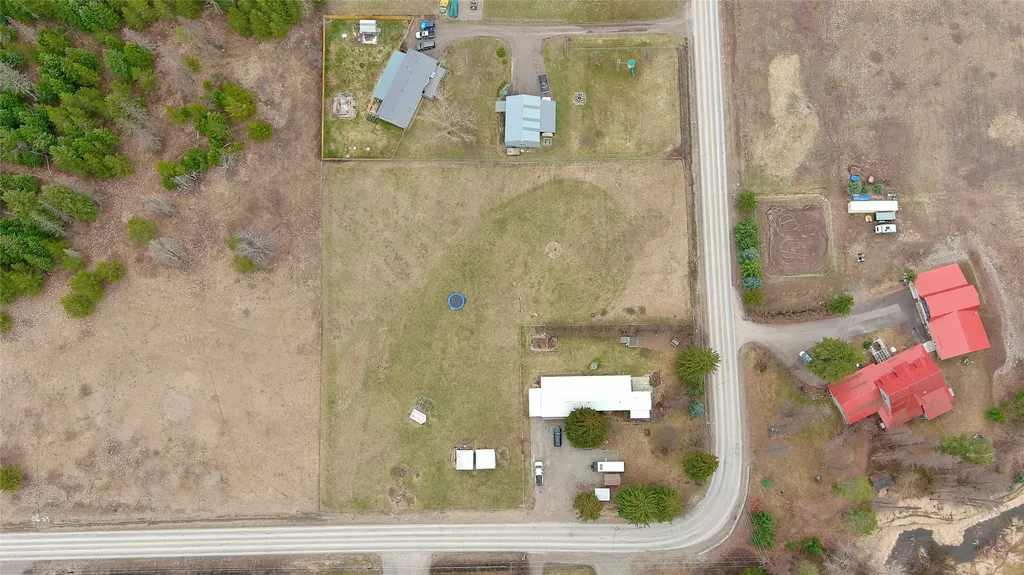 1605 Tamarack Lane Columbia Falls MT 59912