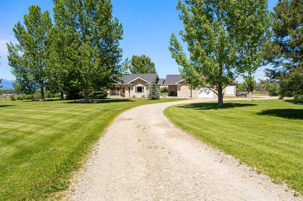 588 Willow Creek Road Corvallis MT 59828