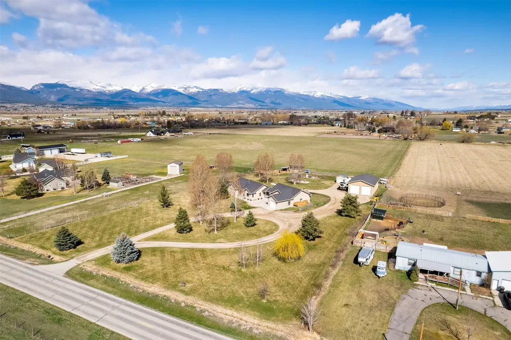 588 Willow Creek Road Corvallis MT 59828