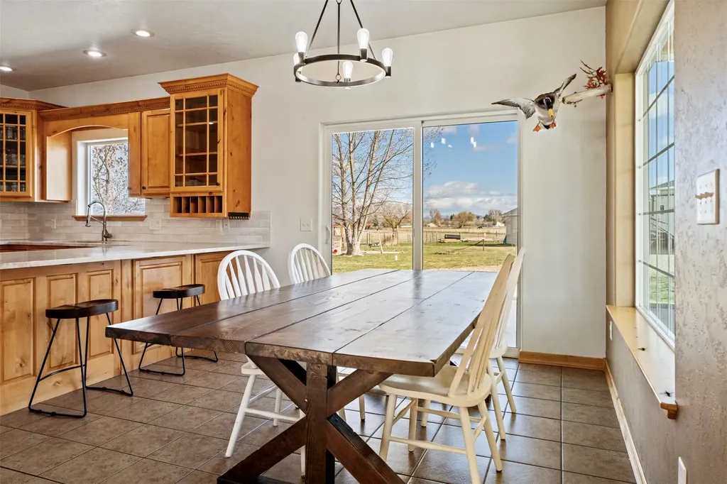 588 Willow Creek Road Corvallis MT 59828