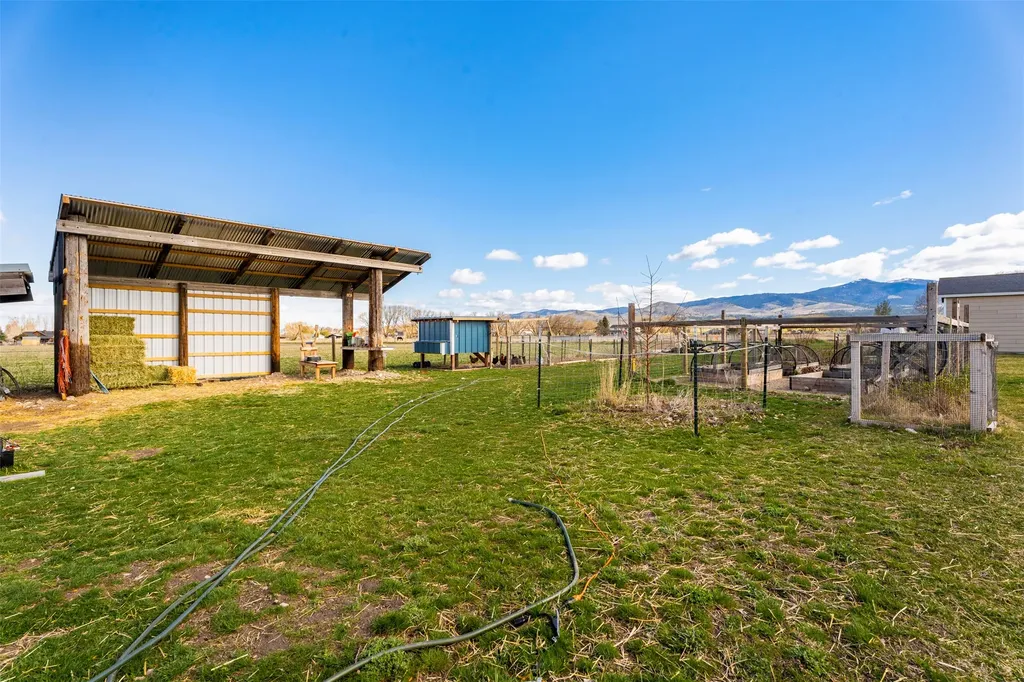 588 Willow Creek Road Corvallis MT 59828