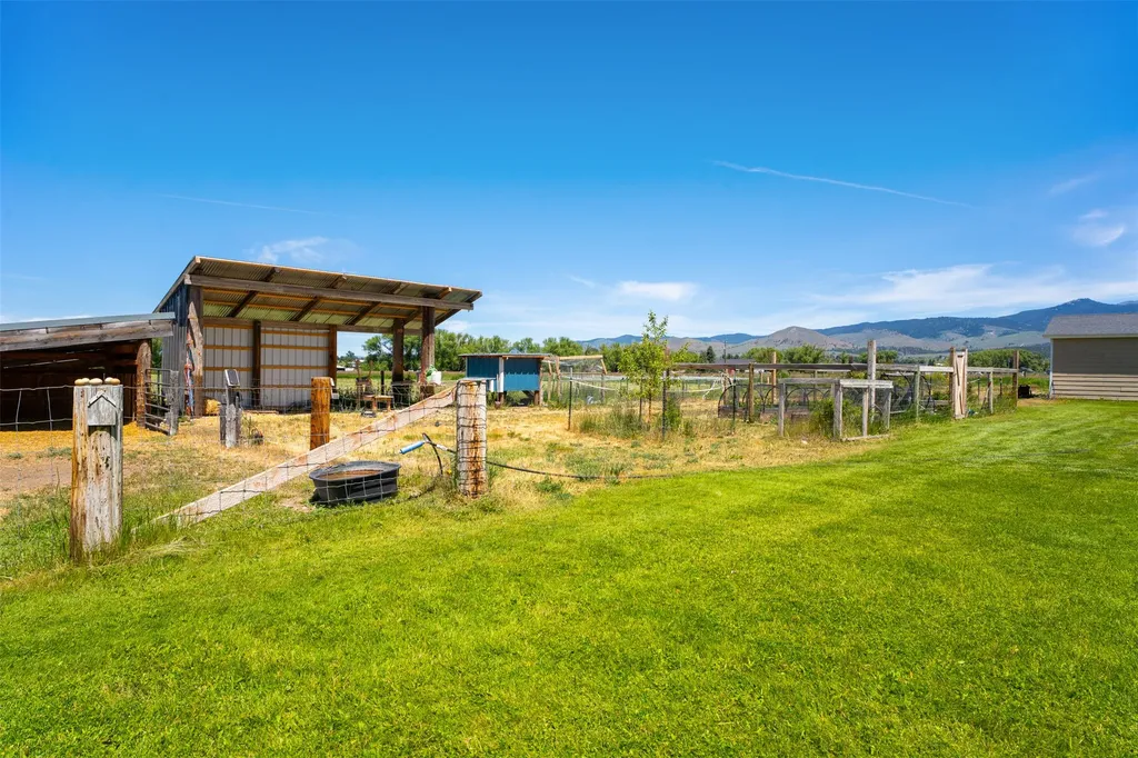 588 Willow Creek Road Corvallis MT 59828