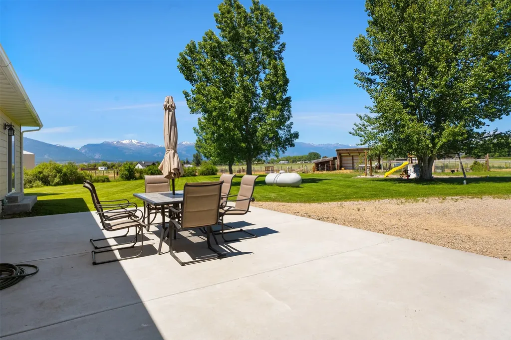 588 Willow Creek Road Corvallis MT 59828