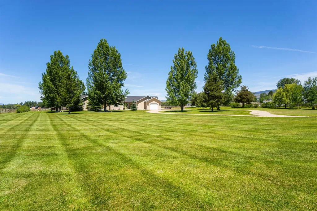 588 Willow Creek Road Corvallis MT 59828