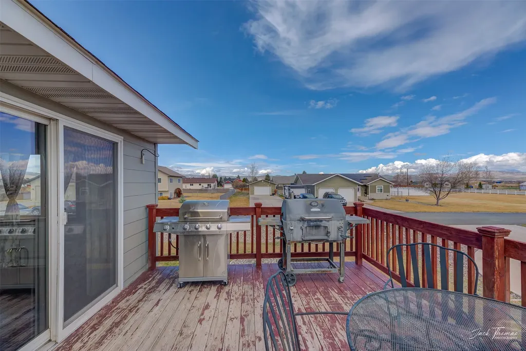 380 Best Place Road Helena MT 59602