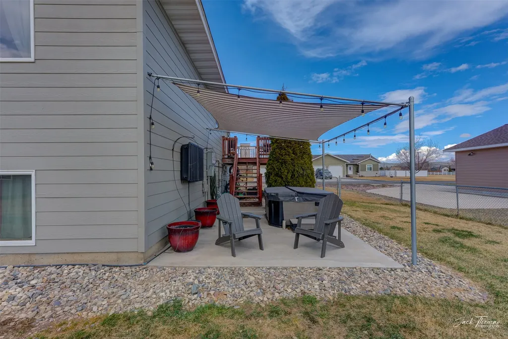 380 Best Place Road Helena MT 59602