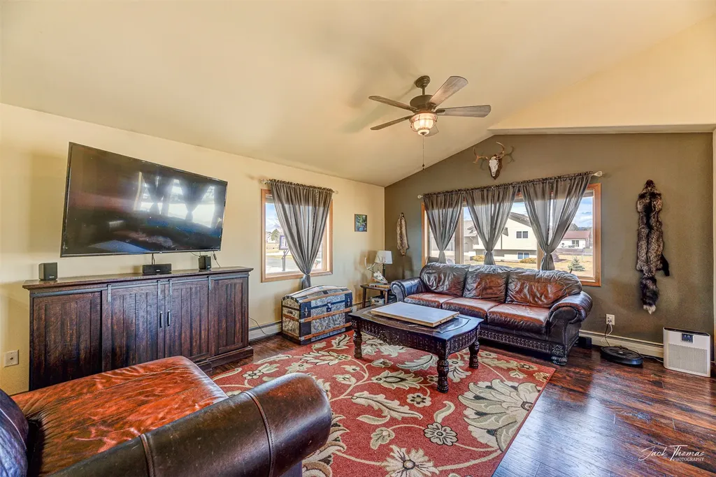 380 Best Place Road Helena MT 59602
