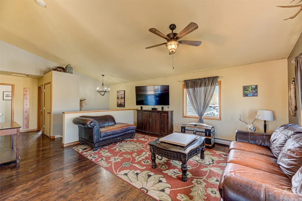 380 Best Place Road Helena MT 59602