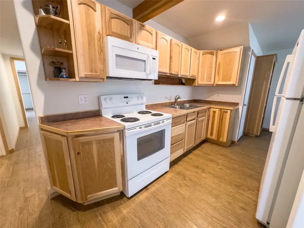 77 Horizon Drive Libby MT 59923