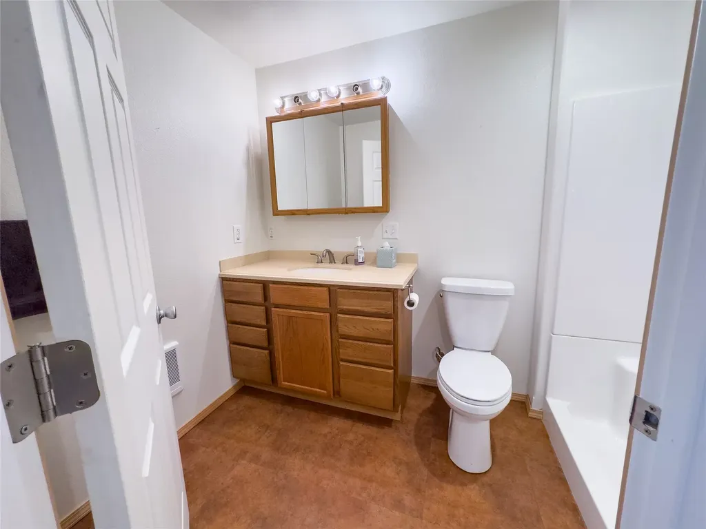 77 Horizon Drive Libby MT 59923