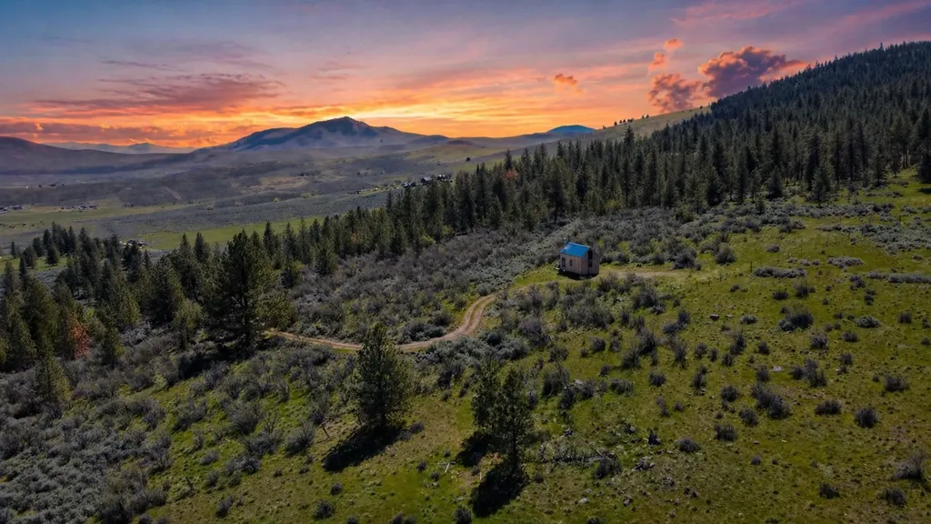 18 Benji Court Hot Springs MT 59845